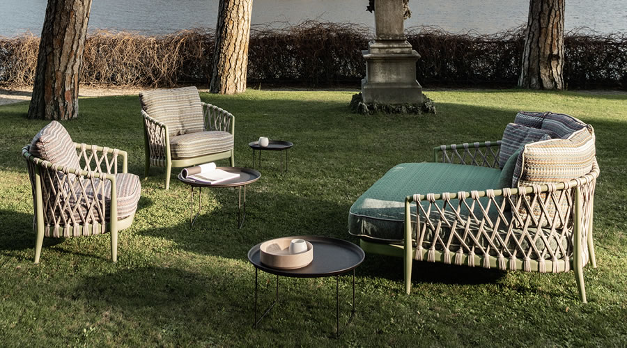 Erica ’19 B&B Italia - B&B Italia Outdoor sofas and armchairs - B&B Italia Como