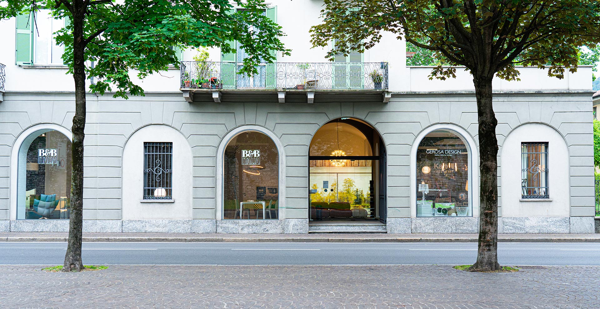 Flagship Store B&B Italia Como - showroom B&B Italia